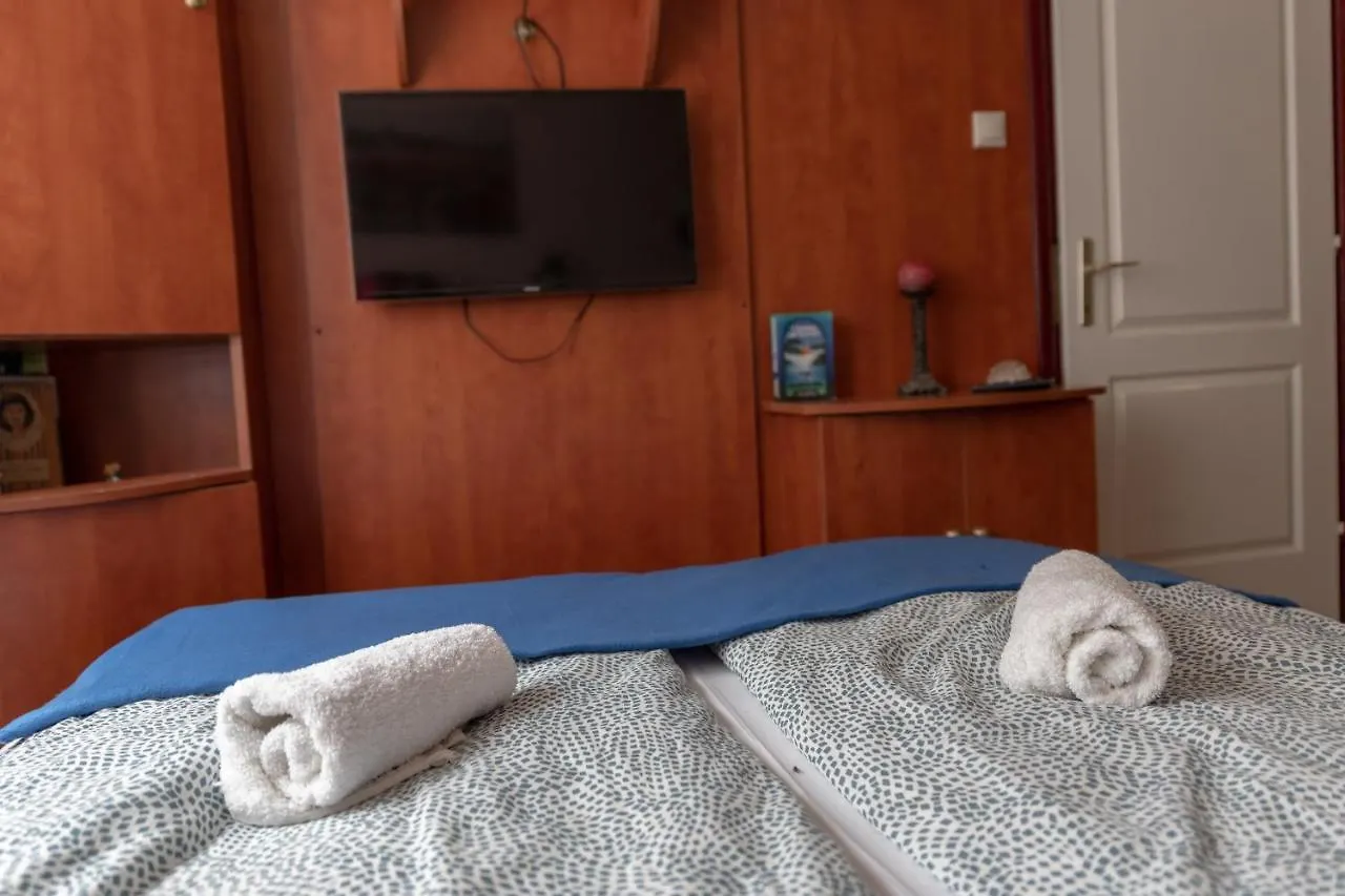 Linett Apartman Hajdúszoboszló 0*,