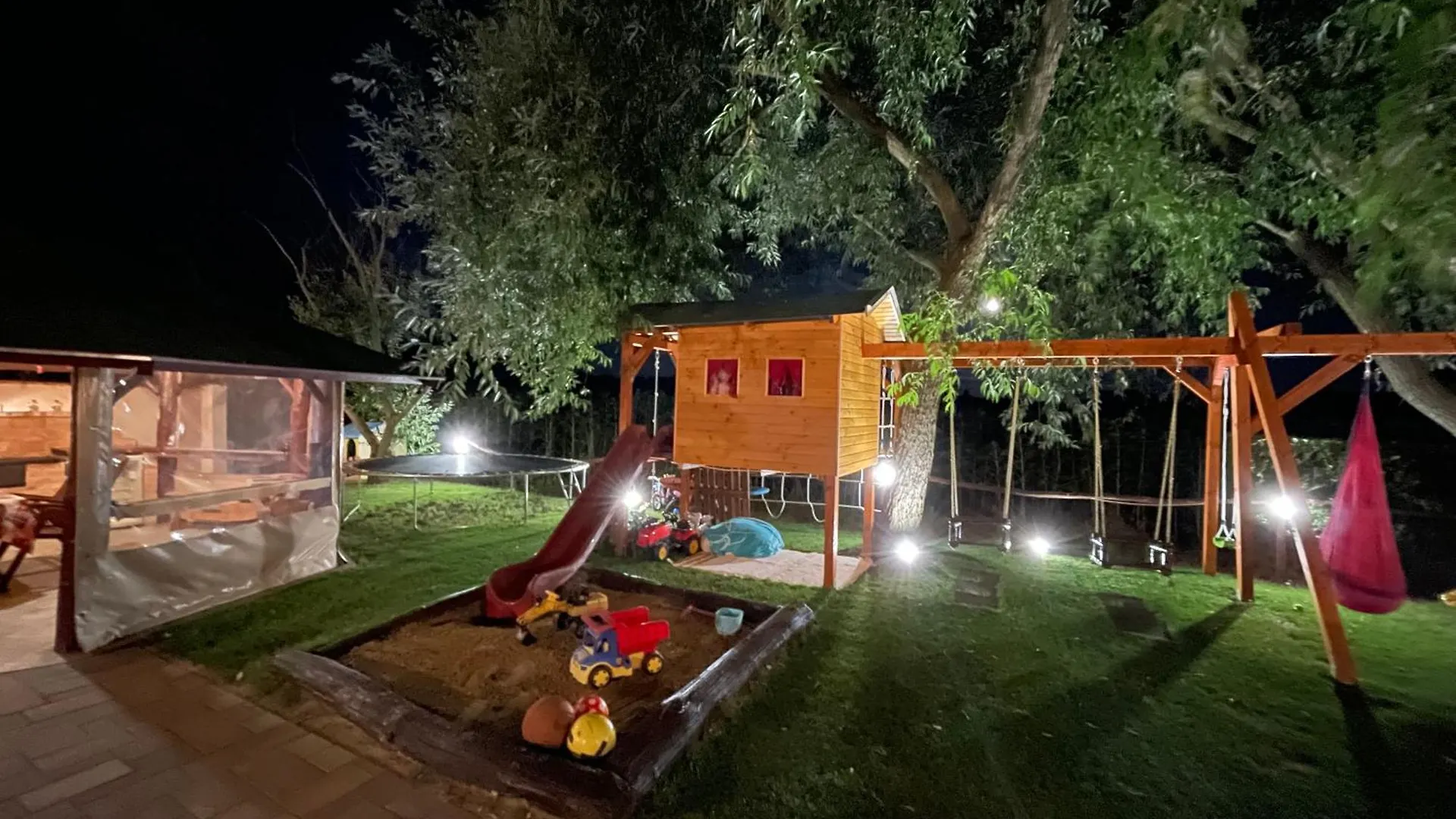 Linett Apartman Hajdúszoboszló 匈牙利